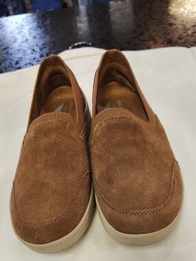 Skechers Brown Suede Slip-On Sneakers